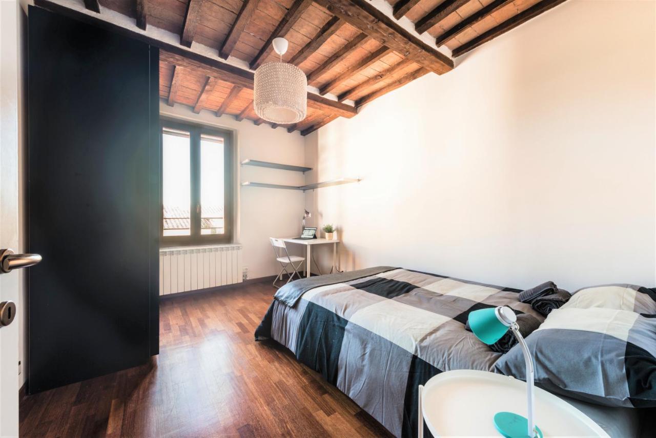 Hostly - La Pera Suite Apartment - 2 Bedrooms, Full Center Пиза Экстерьер фото